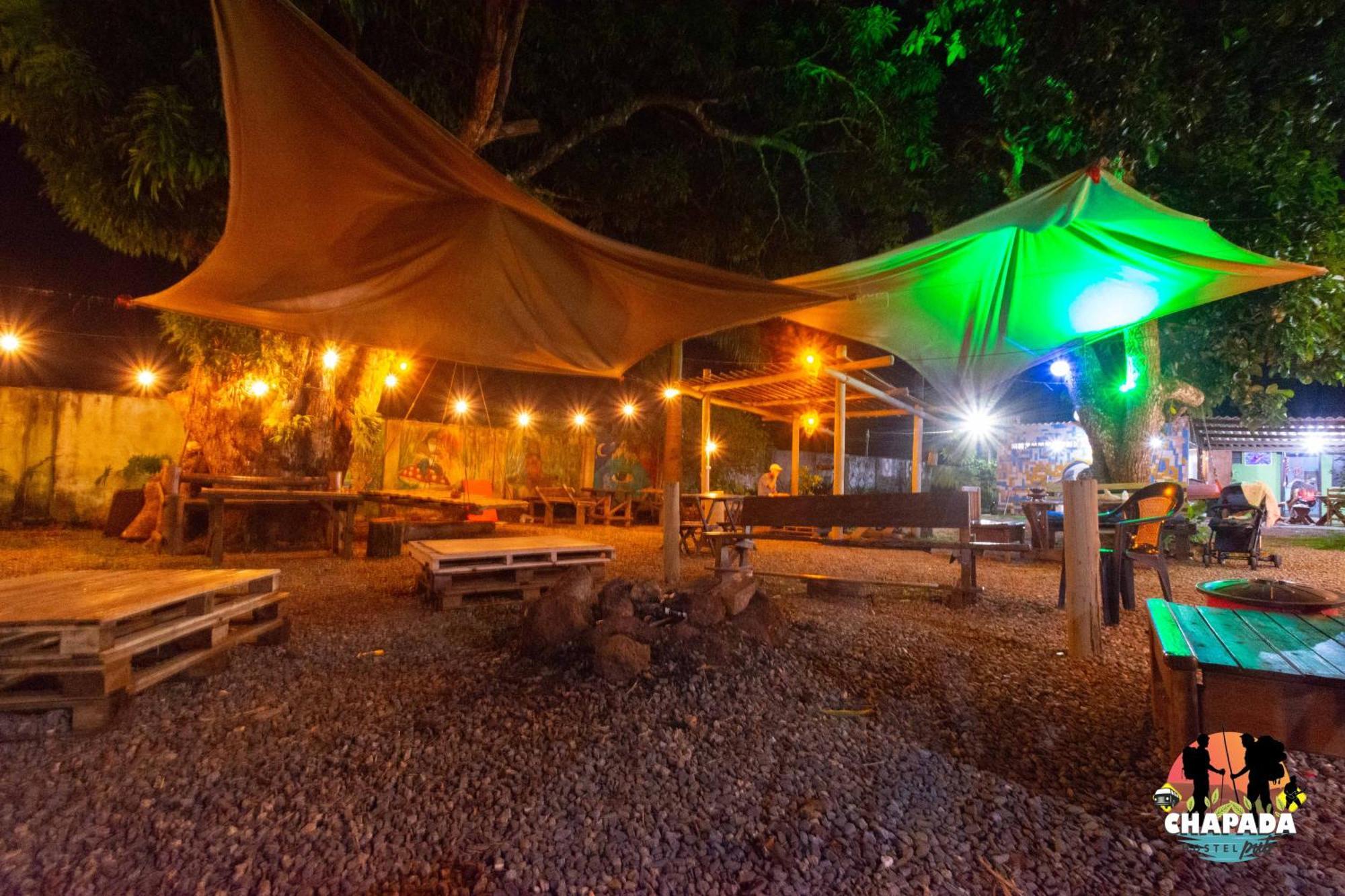 Hostel ชาปาดา ดอส กิมาไรส์ ภายนอก รูปภาพ