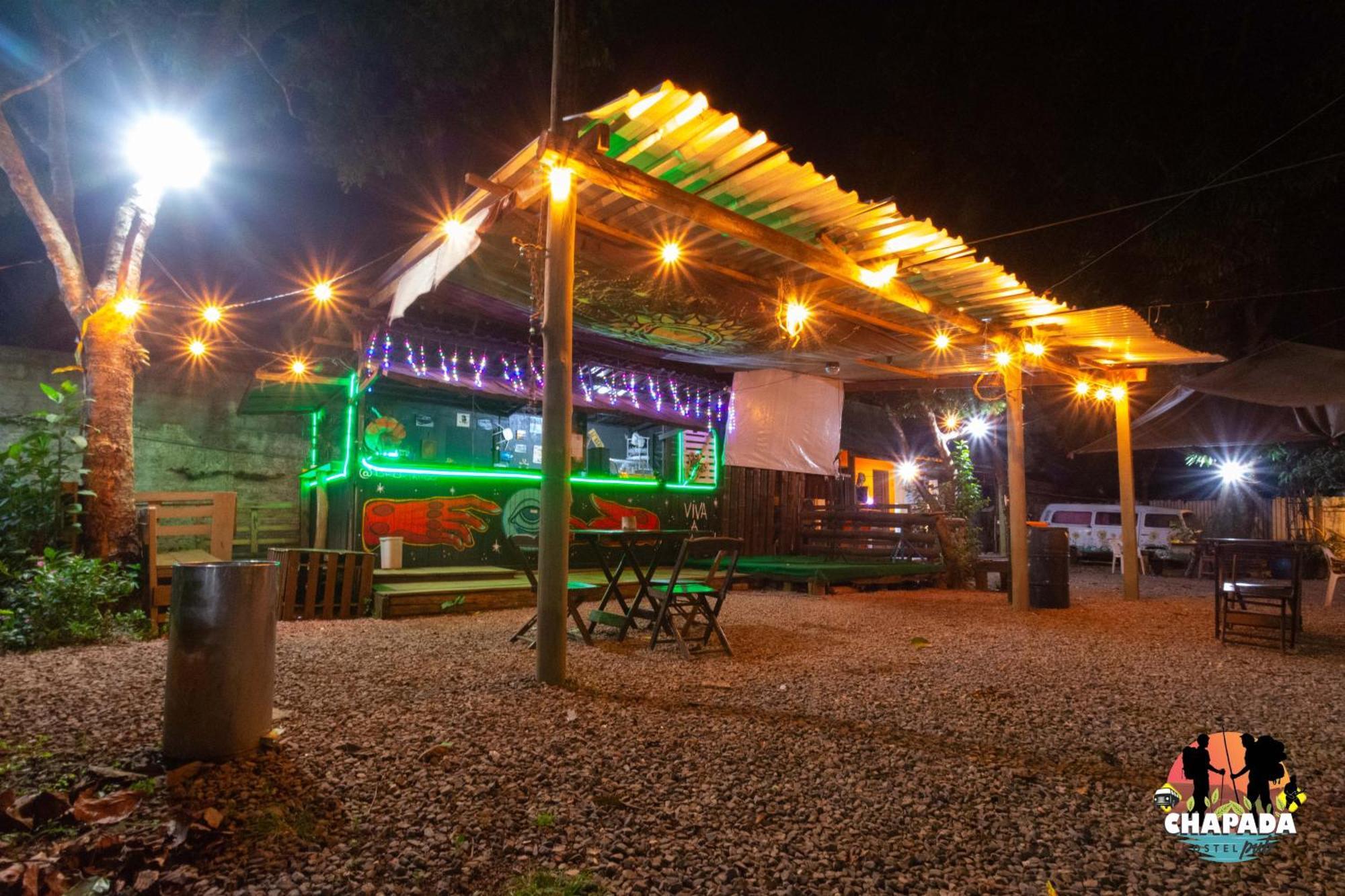 Hostel ชาปาดา ดอส กิมาไรส์ ภายนอก รูปภาพ