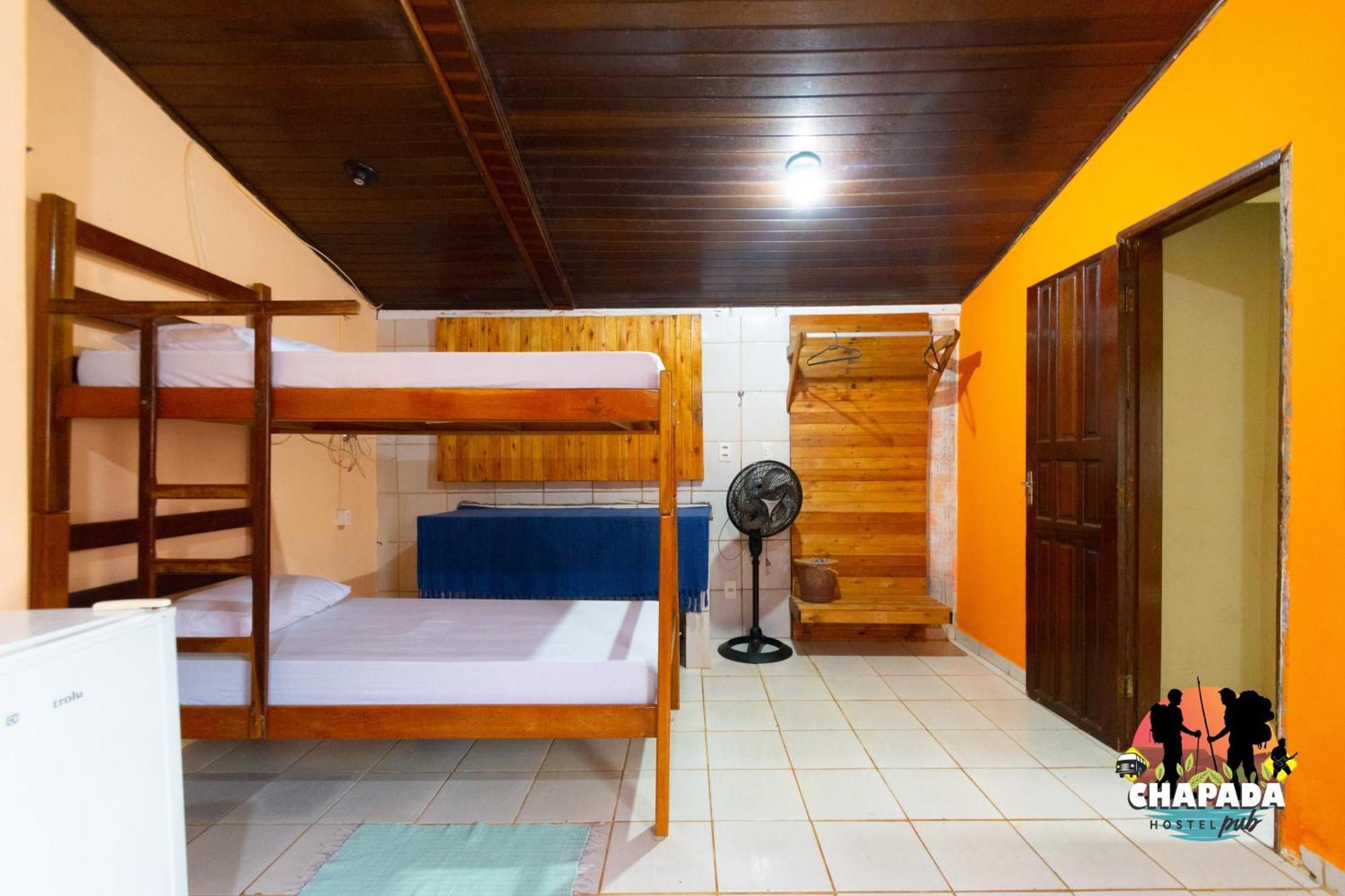Hostel ชาปาดา ดอส กิมาไรส์ ภายนอก รูปภาพ
