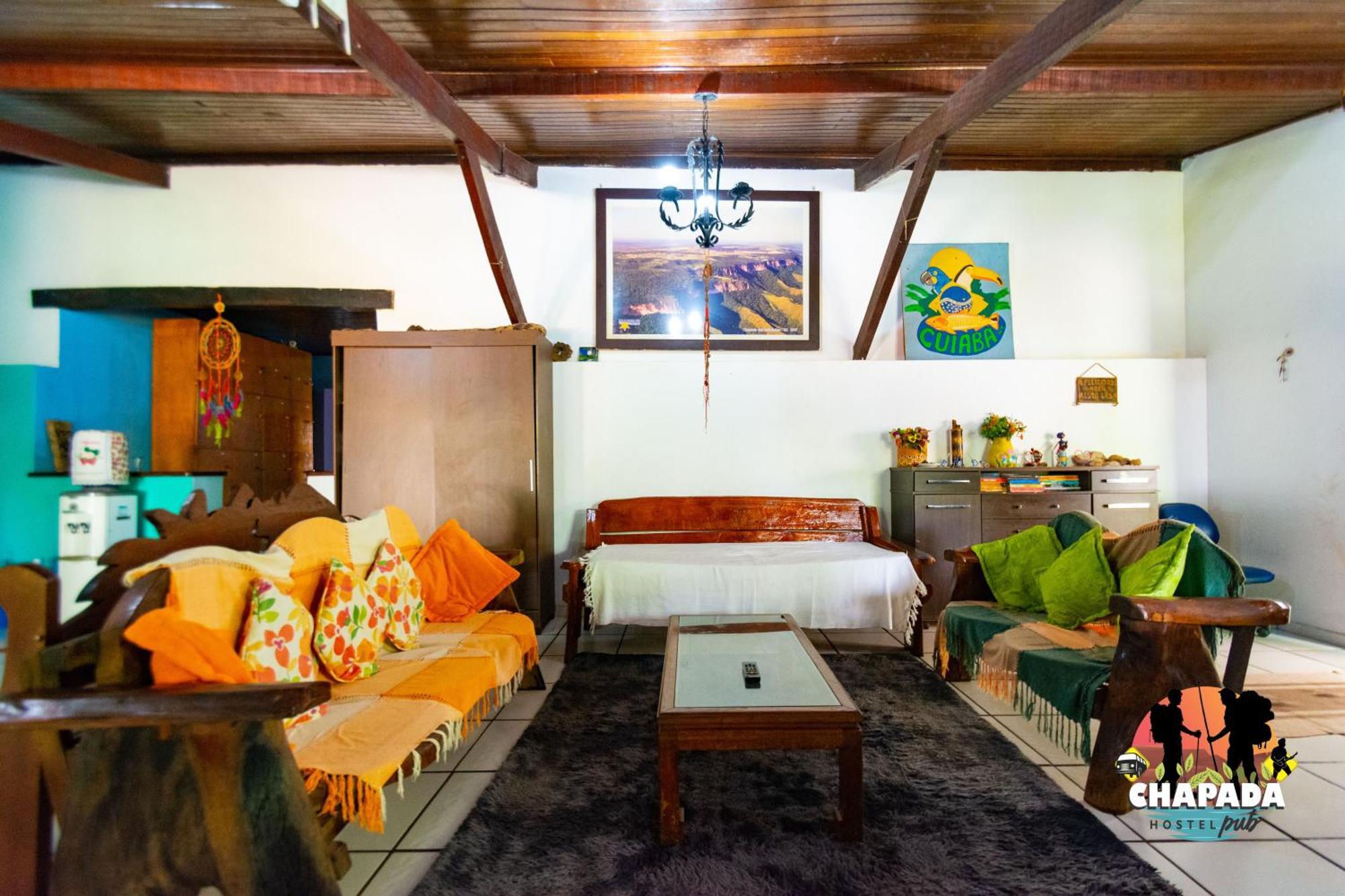 Hostel ชาปาดา ดอส กิมาไรส์ ภายนอก รูปภาพ