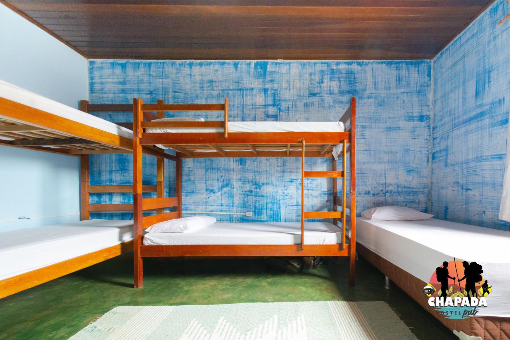 Hostel ชาปาดา ดอส กิมาไรส์ ภายนอก รูปภาพ