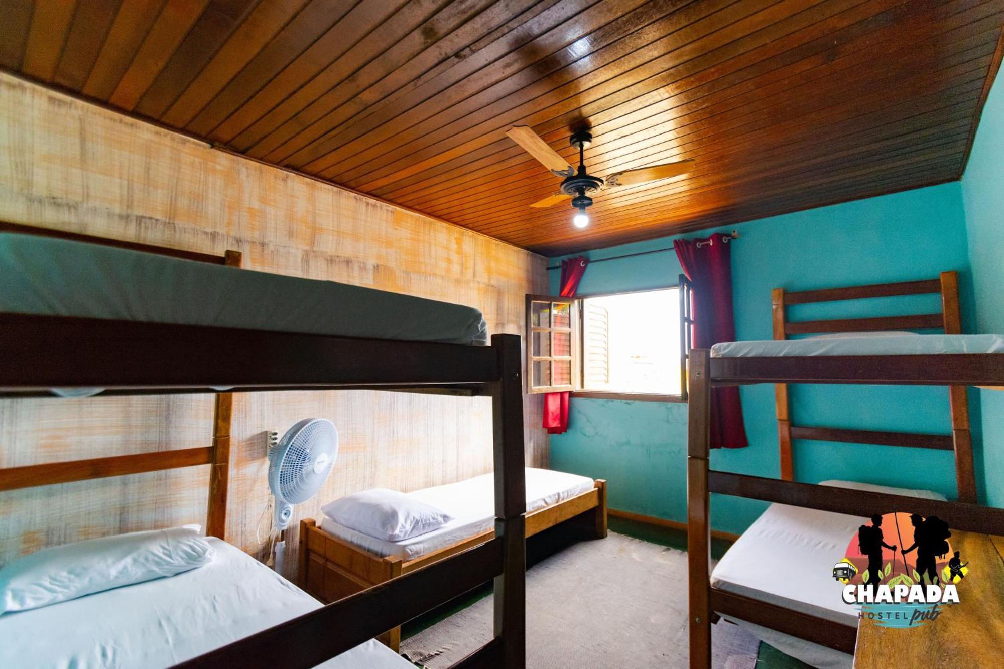 Hostel ชาปาดา ดอส กิมาไรส์ ภายนอก รูปภาพ